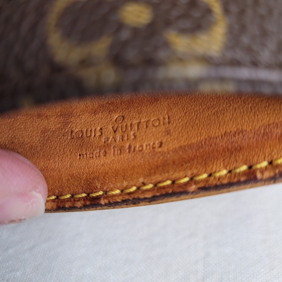 Louis Vuitton Brown Amazon PM Monogram Womens Crossbody Bag - Picture 9 of 16